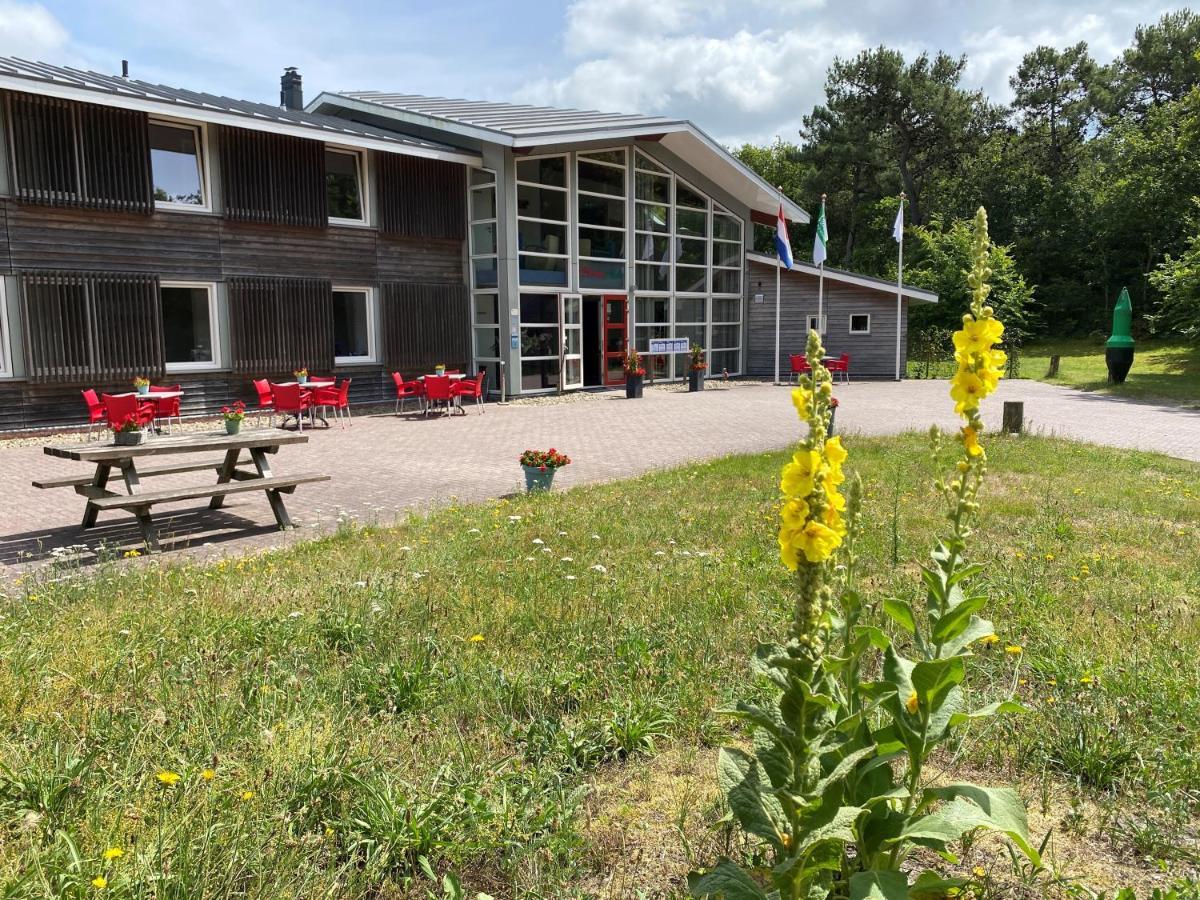 Donia Huys Hotel Vlieland Bagian luar foto
