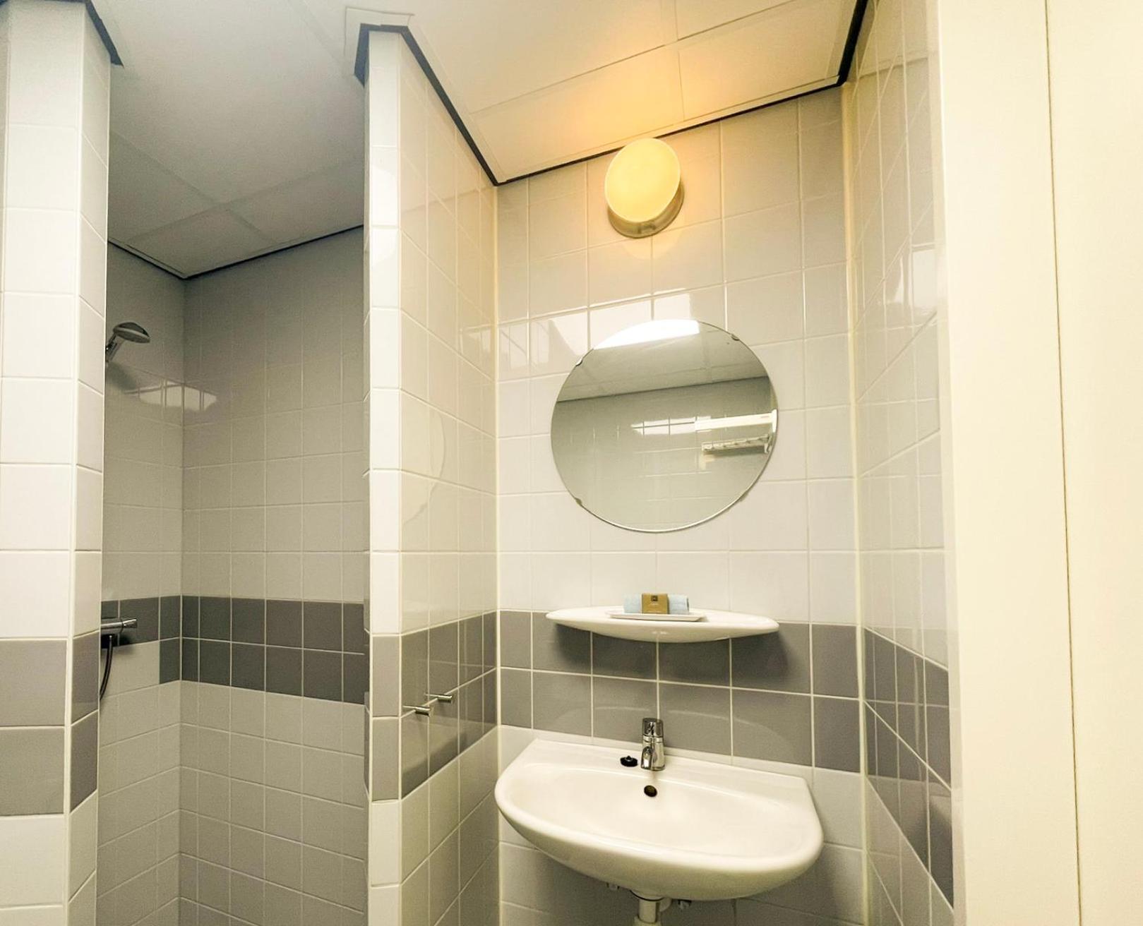 Donia Huys Hotel Vlieland Bagian luar foto