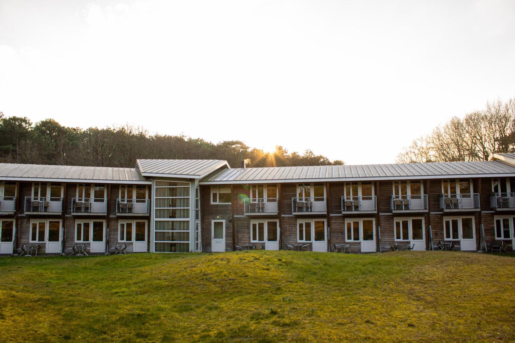Donia Huys Hotel Vlieland Bagian luar foto